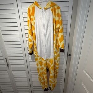 PINEAPPLE CLUB Adult Giraffe Print Hooded Plush Bodysuit Size L
